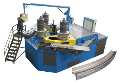 Amob entrega una curvadora de tres rodillos de gran capacidad a Q.H.B.