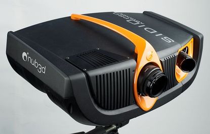 Escáner 3D portable de luz blanca estructurada