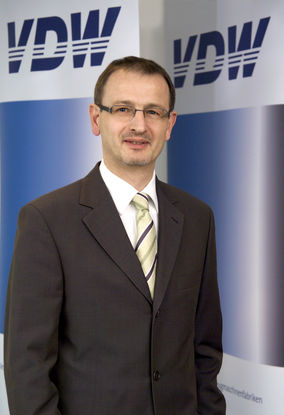 Salen adelante los pedidos de máquina-herramienta alemana