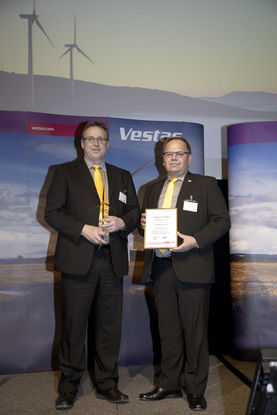 Pilz recibe un premio de Vestas Control Systems