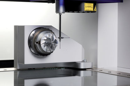 Máquina de medición multisensórica