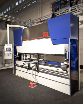 Nueva generación de plegadoras