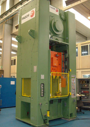 Stalatube inaugura una línea de corte de Fagor Arrasate con una gran fiesta