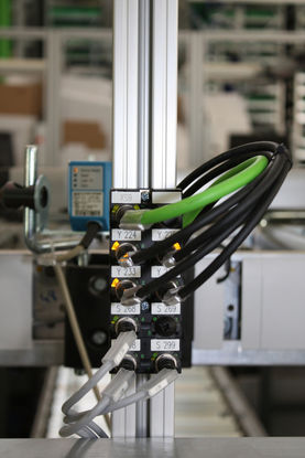 Eficiente nodo de bus de campo