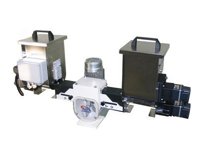 Dosificador volumétrico para materiales en polvo y en líquido