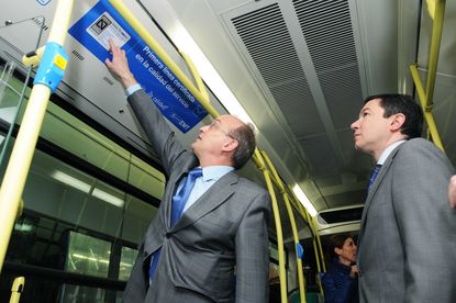 Aenor certifica la calidad de dos líneas de transporte público