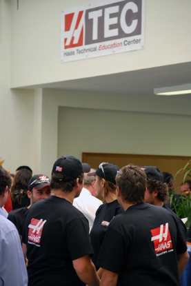 Haas 'conquista el Oeste' tras inaugurar un HTEC en Madeira