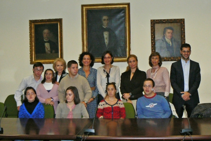 Alumnos con discapacidad intelectual recibirán formación sobre nuevas tecnologías en el Aula KONECTA – UCM en la Universidad Complutense de Madrid