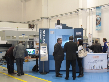 Rotundo éxito del OPEN TECH-2011 de Maquinser