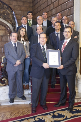 El Puerto de Bilbao recibe la certificación ISO 14001 de su sistema de gestión medioambiental