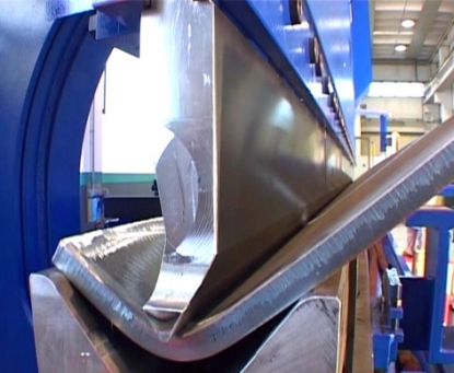 Ucimu: balance positivo de 2011 para los fabricantes italianos de máquina-herramienta