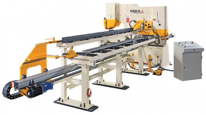 Solución automatizada FAAS de Geka para el corte a cizalla de angulares y llantas