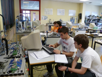 El IMH acoge formación profesional en alternancia centro de formación / empresa