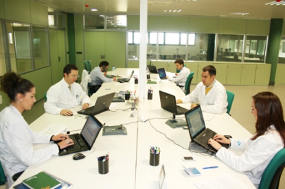 Andaltec: servicio de asesoramiento a empresas que les permite reducir sus costes hasta en un 25%