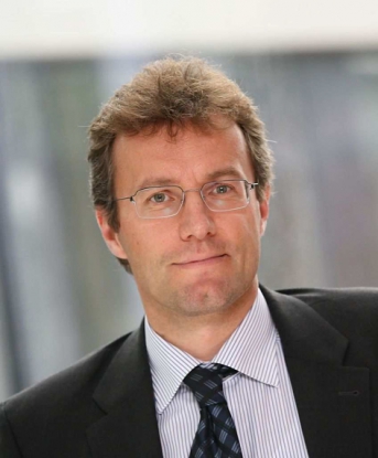 Engel funda un centro tecnológico para composites ligeros