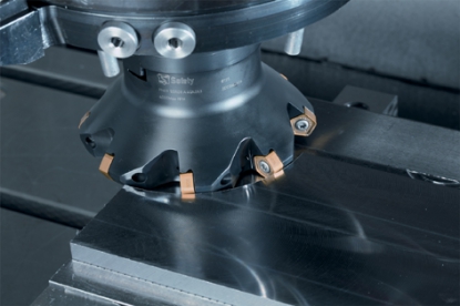 Fresa de planeado para corte positivo con plaquita negativa