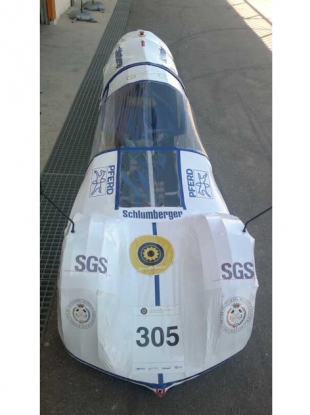 Apoyo para la fabricación de un coche eléctrico de competición