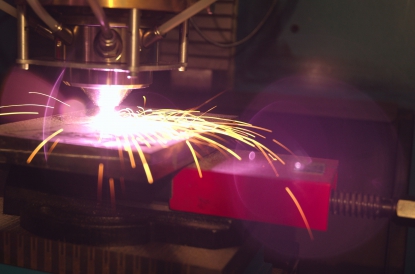 Simulación y monitorización del proceso de aporte por láser