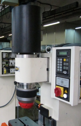 Remachadoras Agme con nuevo sistema de marcha/paro