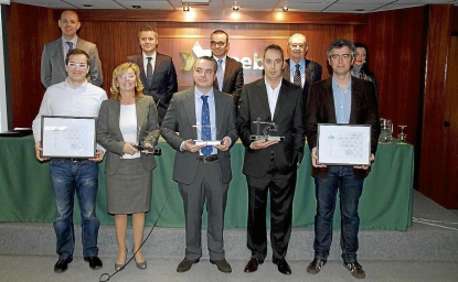 Biloop, Juan José Lladó y Organizatuarmario.com, premios Caeb a la Innovación
