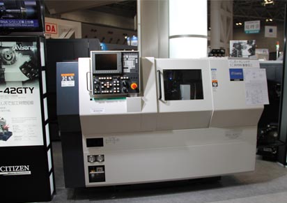 Torno CNC de cabezal fijo hasta diámetro de 42 mm