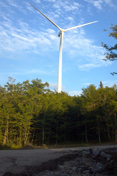 Iberdrola acuerda la venta de 32 parques eólicos en Francia