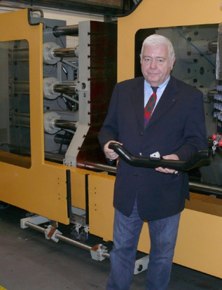 Ascamm desarrolla un sistema pionero para fabricar piezas de plástico complejas en un único proceso