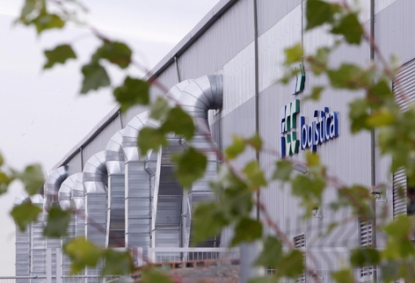 La patronal sectorial UNO otorga la certificación de excelencia a FCC Logística