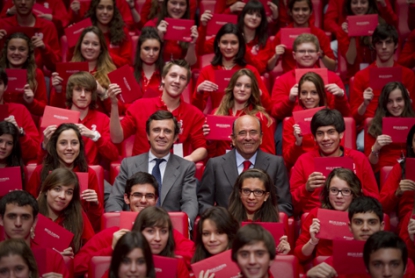 Tres estudiantes vascos, seleccionados entre los 200 mejores de España para las Becas Europa
