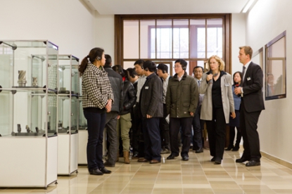 Walter impulsa la industria automovilística en el 5º Fórum Internacional del Automóvil