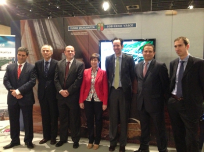 El Gobierno Vasco, atento al mantenimiento de la competitividad del sector naval