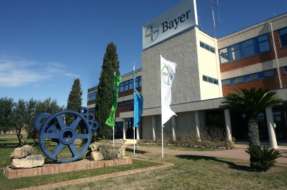 Bayer MaterialScience dona 40.000 euros a causas sociales en Tarragona