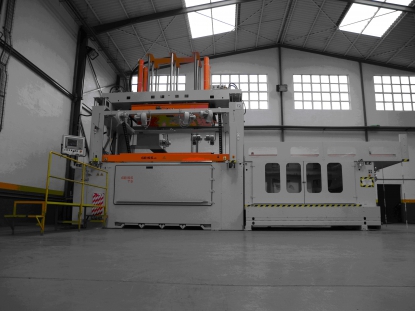 Berbetores Industrial pone en marcha una máquina de termoconformado Geiss de 100 Tn