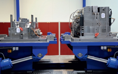 Stäubli facilita el mantenimiento premium de moldes de ZKW