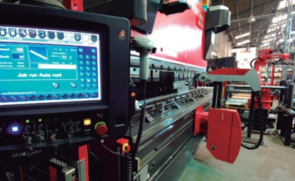 Metálicas Zetra, con el apoyo de Amada, considera la fidelización de sus clientes un objetivo prioritario