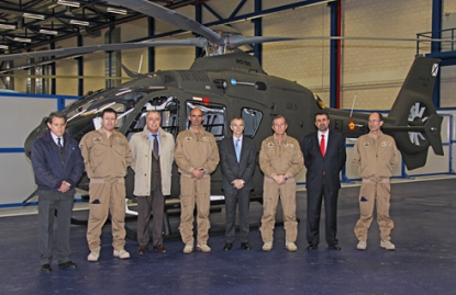 El Ministerio de Defensa español se convierte en el primer operador mundial de la versión militar del helicóptero EC135 de Airbus Helicopters