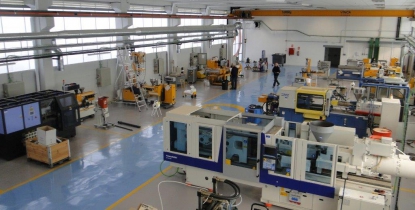 Aimplas exhibe de forma personalizada a pie de máquina sus capacidades en extrusión e inyección