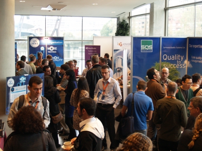 El Hall de Expositores de QA&TEST, punto de encuentro imprescindible para los profesionales