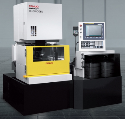 FANUC Robocut Alpha C400iA: corte por electroerosión por hilo