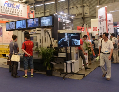 La edición inaugural de la exposición de máquinas-herramienta EMTE-EASTPO finaliza con nota positiva