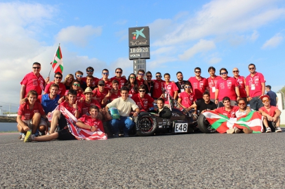 El equipo de la Escuela Técnica Superior de Ingeniería de Bilbao, el mejor de España en la competición Formula Student de Montmeló