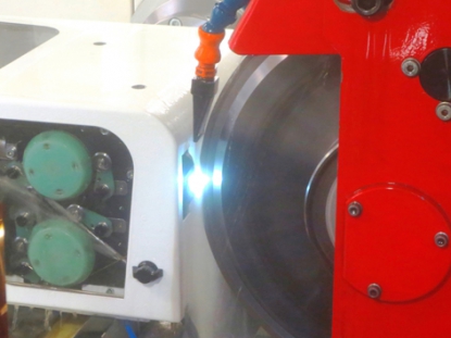 Tecnología integrada de reavivado por electroerosión de muelas abrasivas