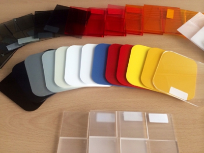 Granzas acrílicas de moldeo Plexiglas®, por Guzmán Global