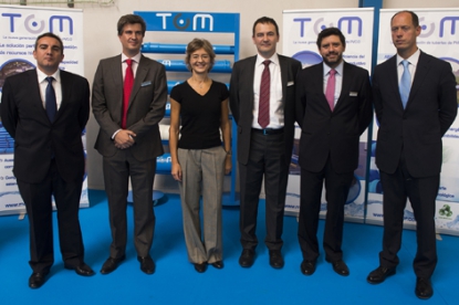 La ministra de Agricultura, Alimentación y Medio Ambiente inaugura la nueva fábrica de Molecor