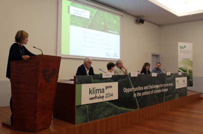 'Hay que desplazar los centros de poder para poder instigar la resiliencia climática'