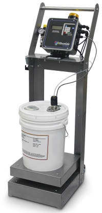 Pedestal gravimétrico para el suministro, dosificación y resurtido de color líquido