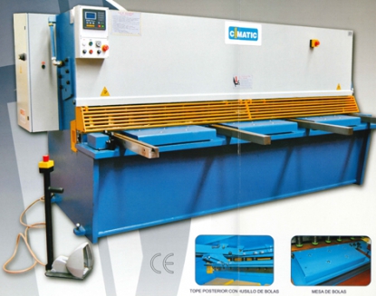 Cizalla-guillotina hidráulica