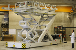 SENER completa el suministro del sistema de manipulación para la línea de producción del avión KC-390 de Embraer