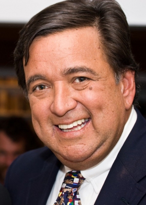 El exembajador de EEUU ante la ONU Bill Richardson inaugurará la agenda del Management & Business Summit