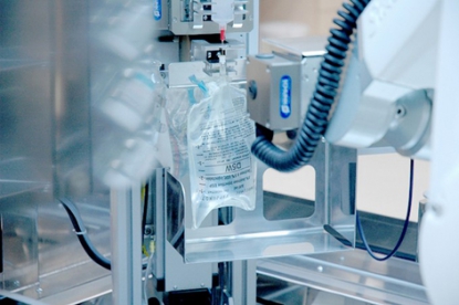 Stäubli automatiza económicamente las farmacias hospitalarias